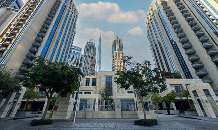 برج کلارن (Claren Towers) در منطقه داون‌تاون دبی
