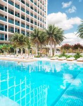 آپساید بیزینس بی توسط اس آر جی هلدینگ در منطقه بیزینس بای در شهر زیبای دبی